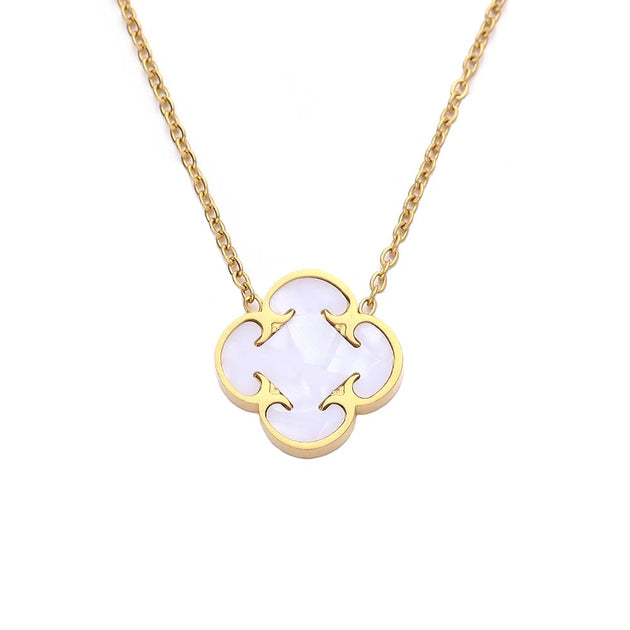 Fern Clover Style Necklace – VeVeil
