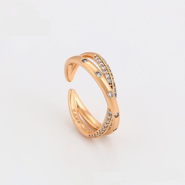 Minimalist Double Twist Ring