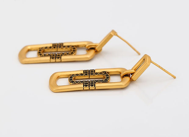 Royal Gold Earring