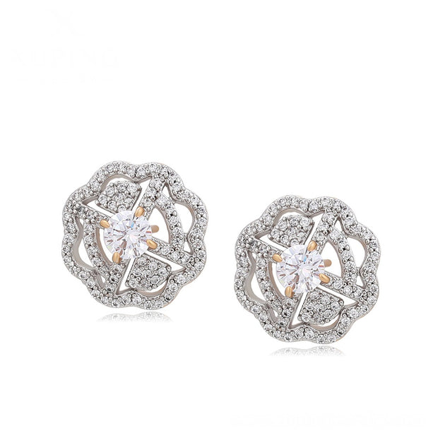 Royal Small Earring