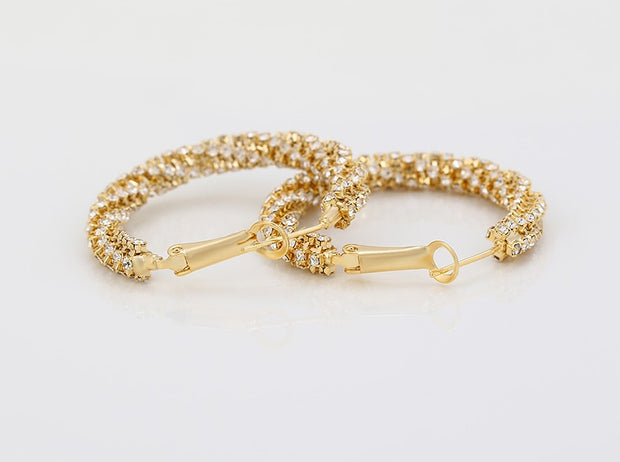 Lightweight Hoop Earrings | Gold Hoop Earrings | Veveil