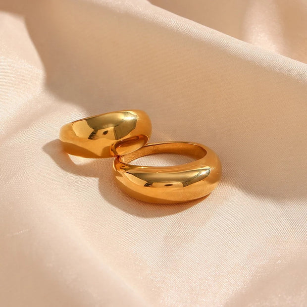 Rue Minimalist Wide Dome Ring